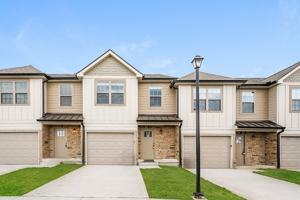 featured image of 212 Signature Place #6