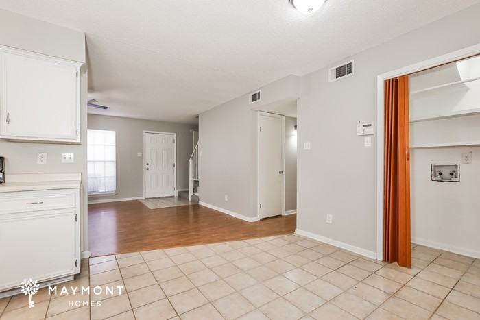 104 Willow Grove Rd - Photo 6 of 12