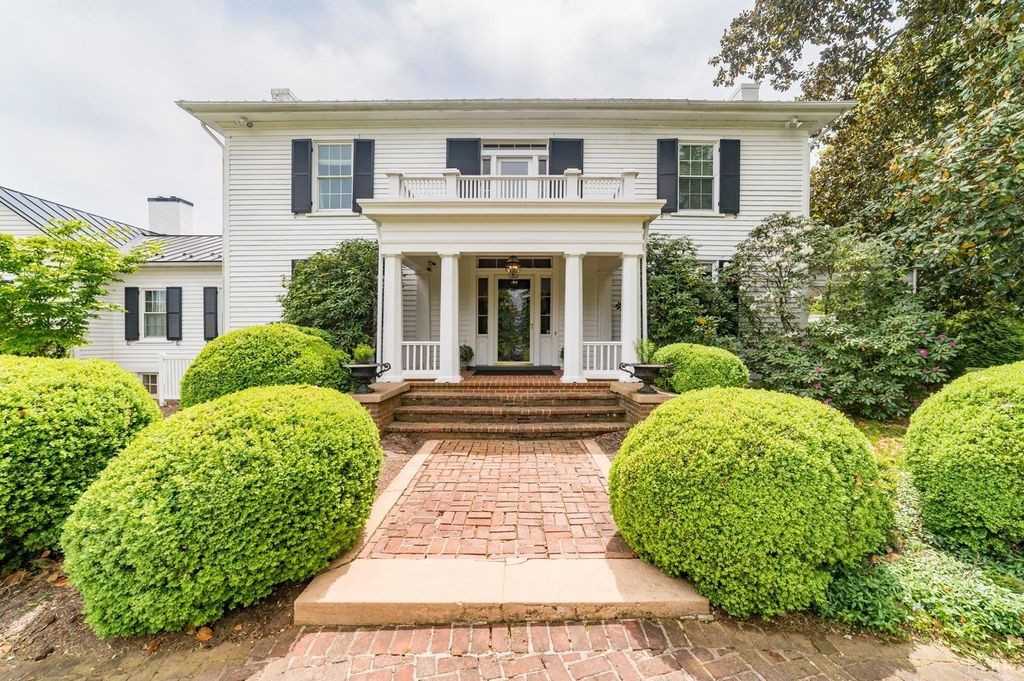 7821 Bellevue Road #1 - Photo 5 of 6