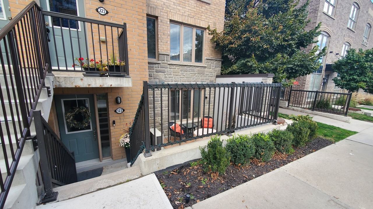 7 Foundry Avenue #123 - Photo 2 of 17