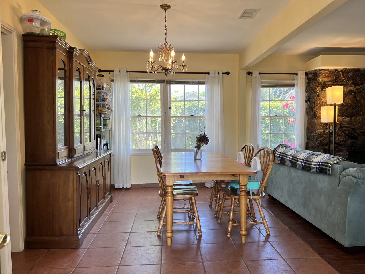 2909 Ventura Dr #NA - Photo 2 of 23