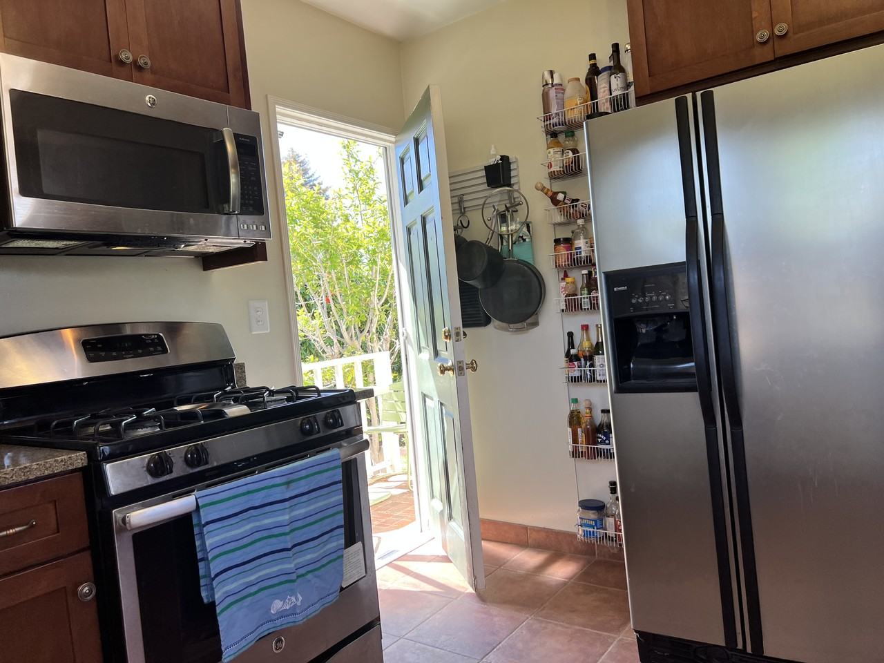 2909 Ventura Dr #NA - Photo 6 of 23