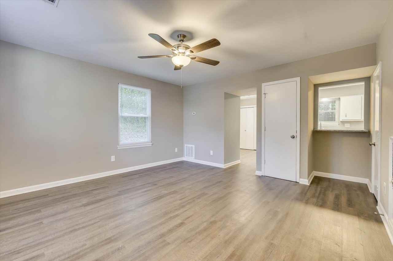 308 W Buena Vista Ave #308WALTER - Photo 5 of 34