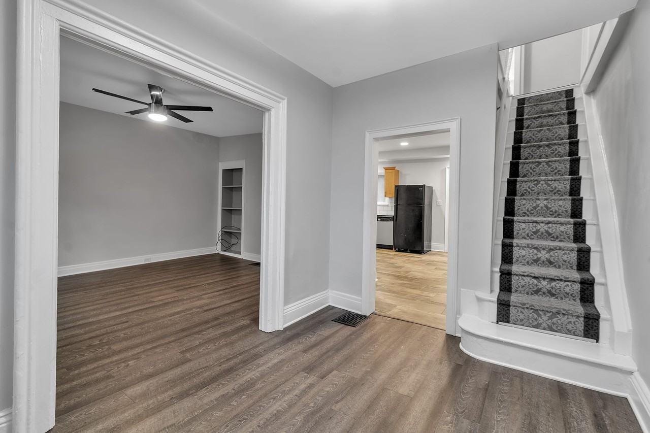 105 Mariner St #1 - Photo 7 of 39