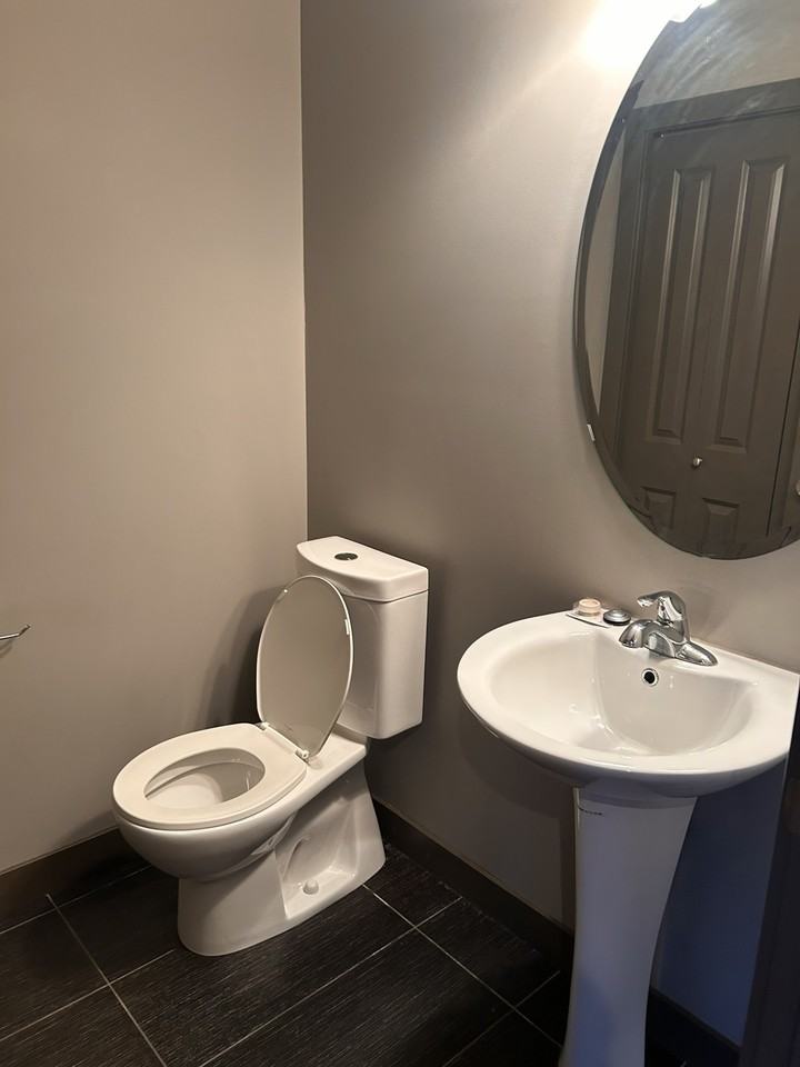 411 Hampton Circle #1 - Photo 7 of 19