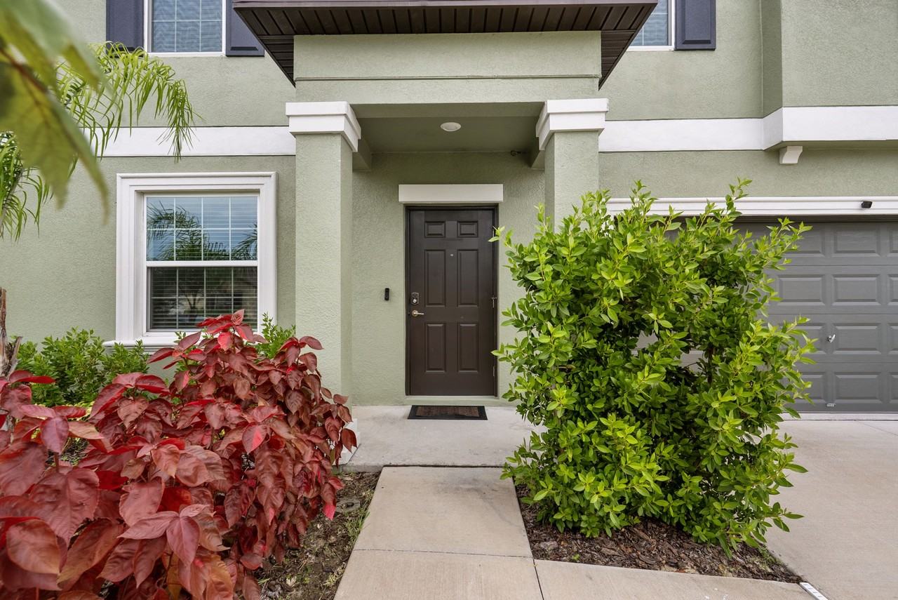 1742 Red Loop #1 - Photo 4 of 42