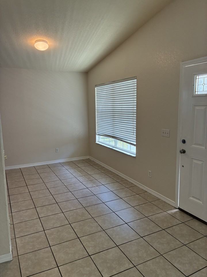 6132 East Quitman Street #1 - Photo 4 of 12