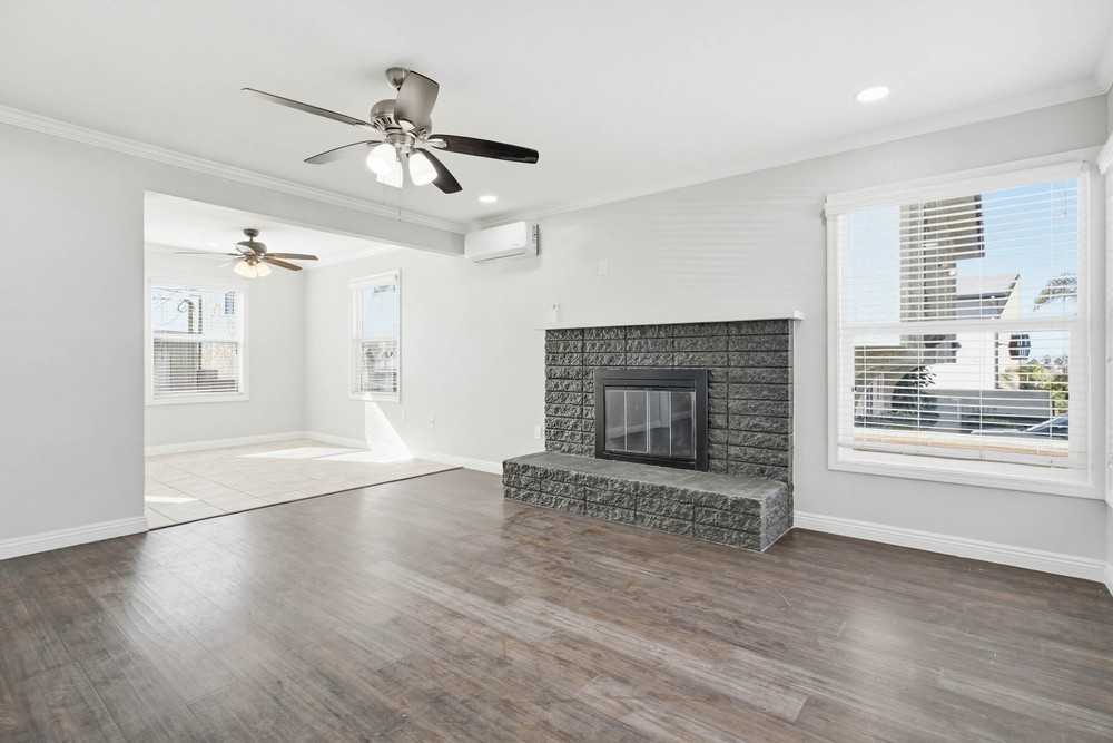 4451 Mentone Street #4451 - Photo 6 of 25