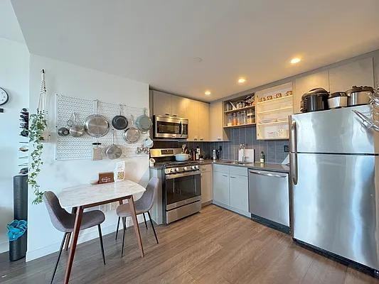 Avenue B #6J - Photo 2 of 20