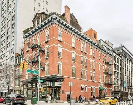 East 13th Street #3B - Photo 5 of 11