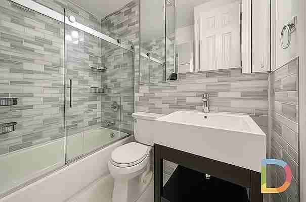 East 13th Street #34 - Photo 4 of 6