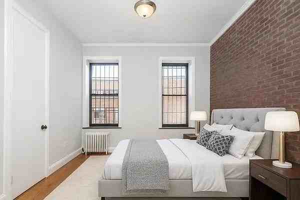 East 5th Street #E2 - Photo 4 of 20