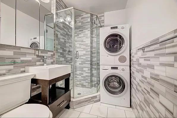 East 13th Street #5D - Photo 6 of 20