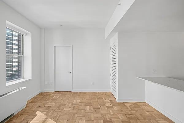 Exchange Place #30-7 - Photo 4 of 20