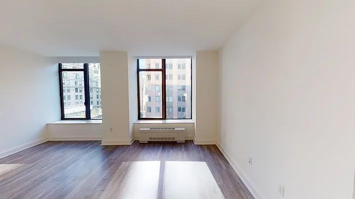 Hanover Sq #20X - Photo 2 of 20