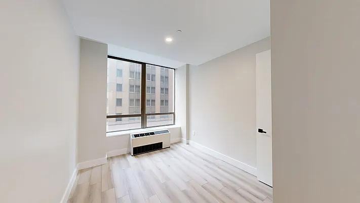 Wall Street #612 - Photo 4 of 10