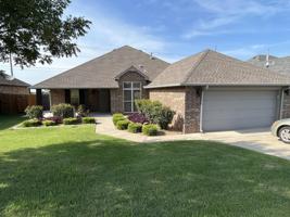 featured image of 3113 Nw 192nd Ter #1