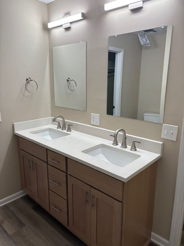 Bridgeport Apartments - Photo 6 of 9