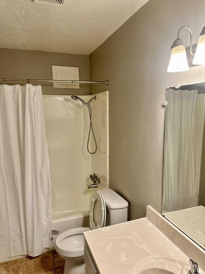 2150 Merriman St #107 - Photo 4 of 18