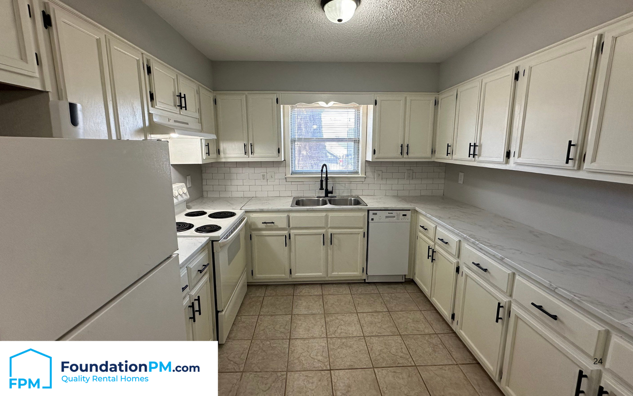 34 N Idlewild St #3 - Photo 4 of 9