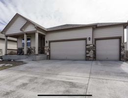 featured image of 921 Charlton Drive #1