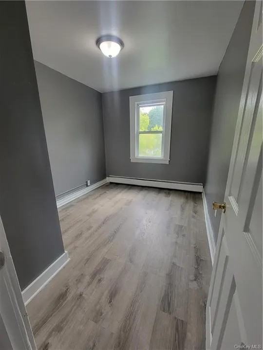 76 N Clinton St Apt 3rd #3rdFL - Photo 2 of 7