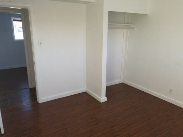 954B Cornwall Cres #954B - Photo 6 of 8