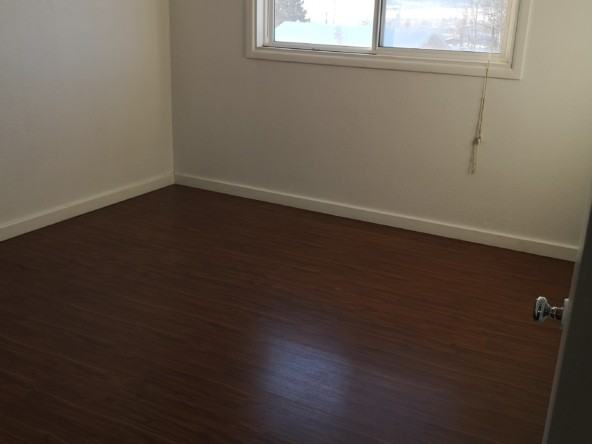 954B Cornwall Cres #954B - Photo 7 of 8