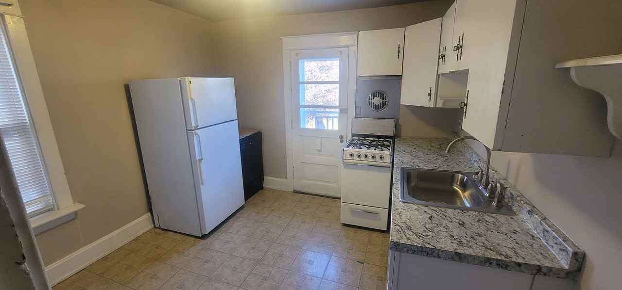 35 Fort Street #2 - Photo 3 of 13