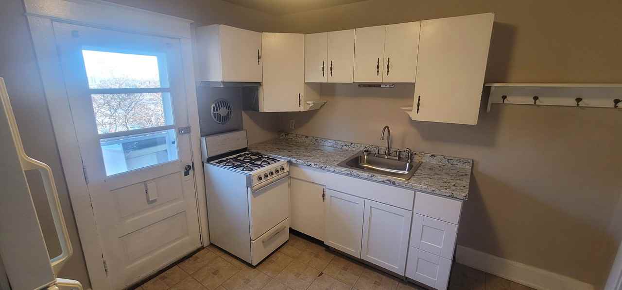 35 Fort Street #2 - Photo 4 of 13