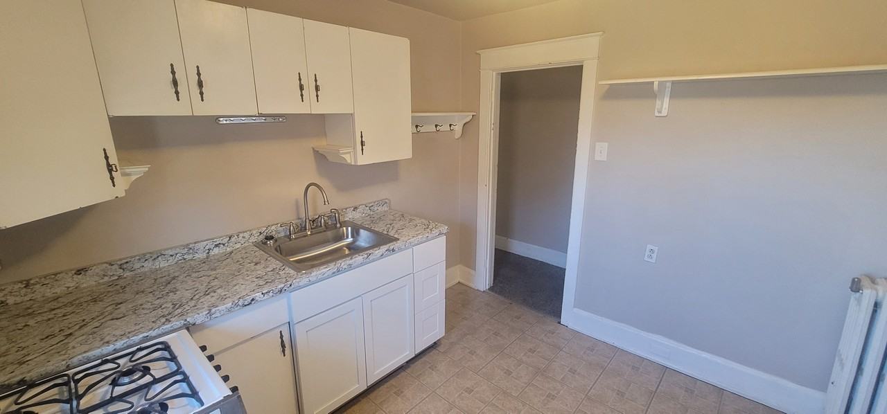 35 Fort Street #2 - Photo 5 of 13