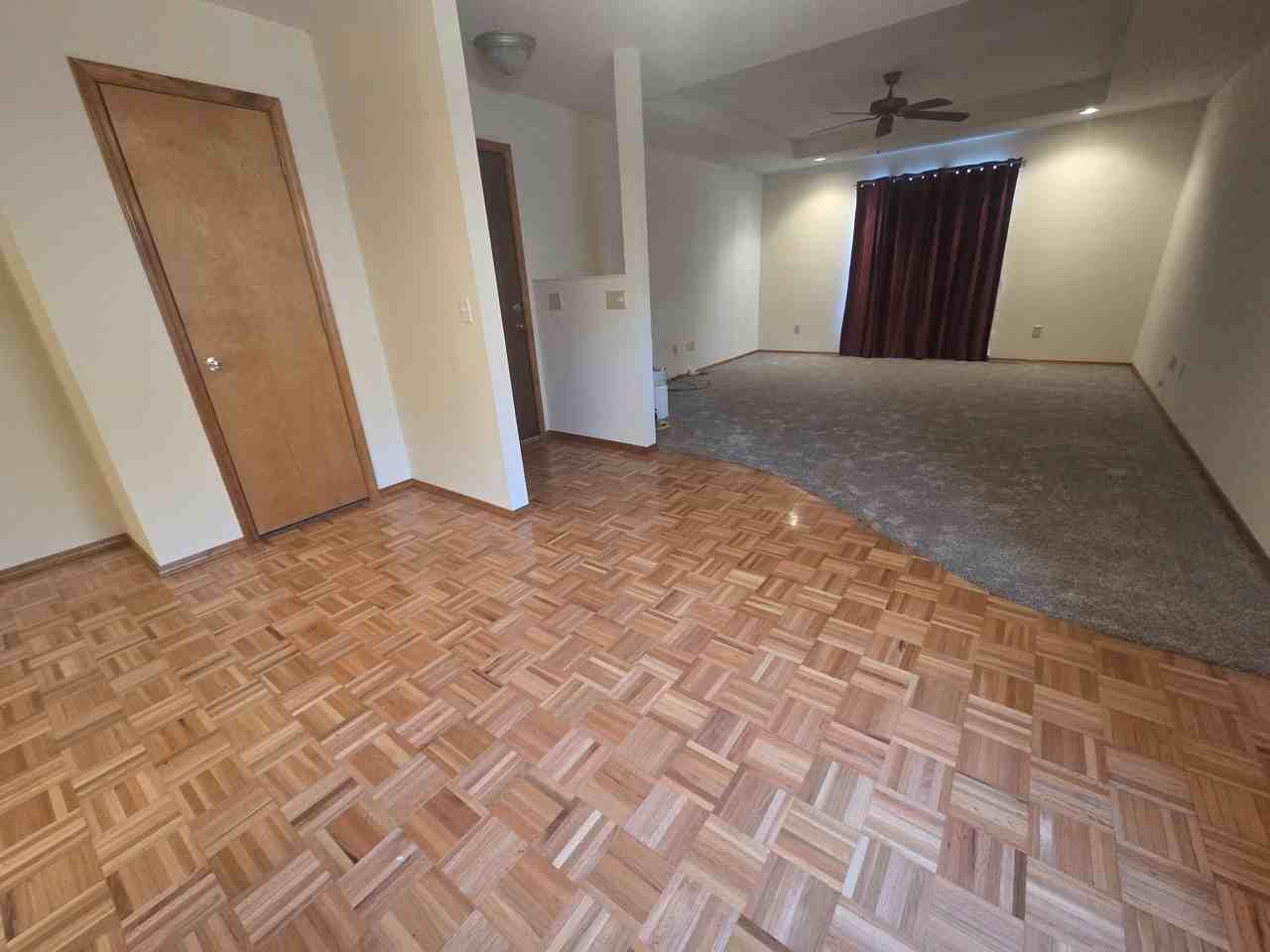 2060 East Belmont Street #1 - Photo 3 of 11