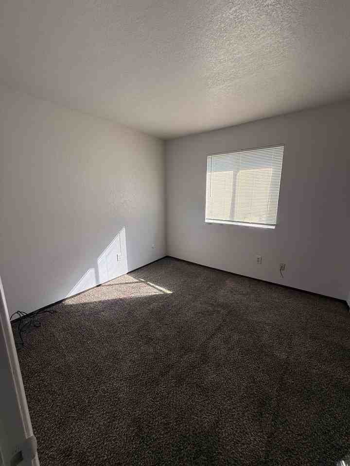 2423 Burlington Place #2423 - Photo 3 of 8