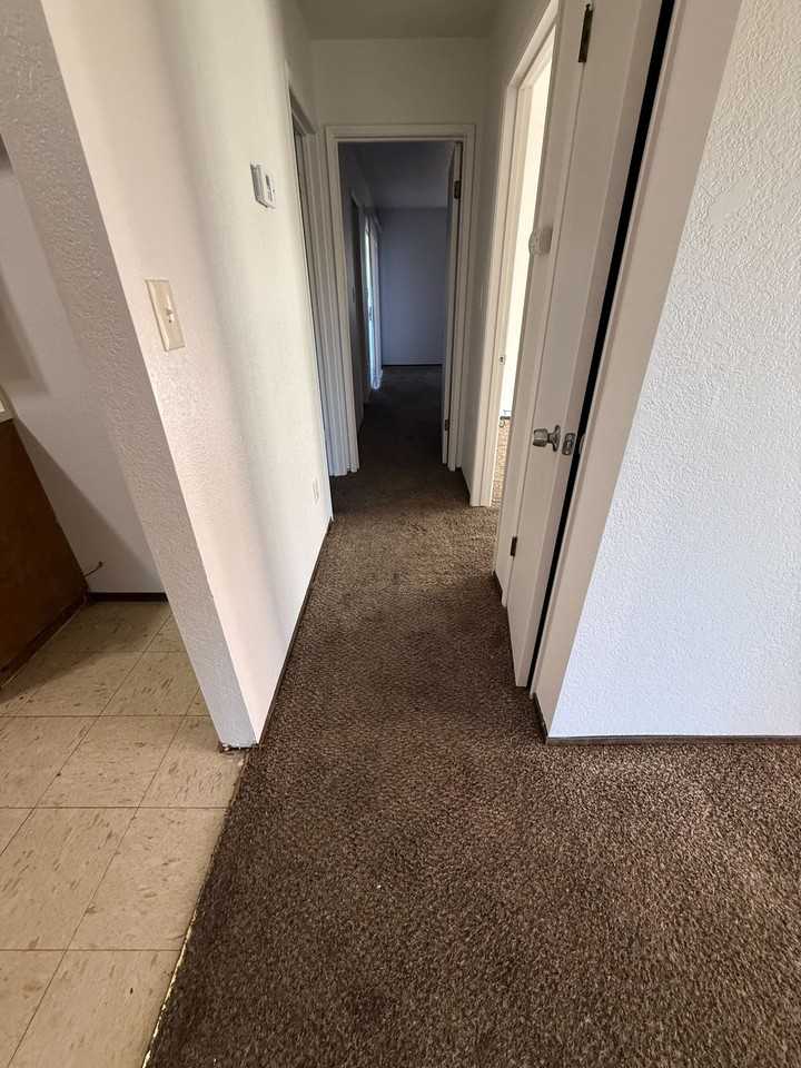 2423 Burlington Place #2423 - Photo 7 of 8