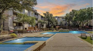 featured image of Country Club Ln & Bridge St #272