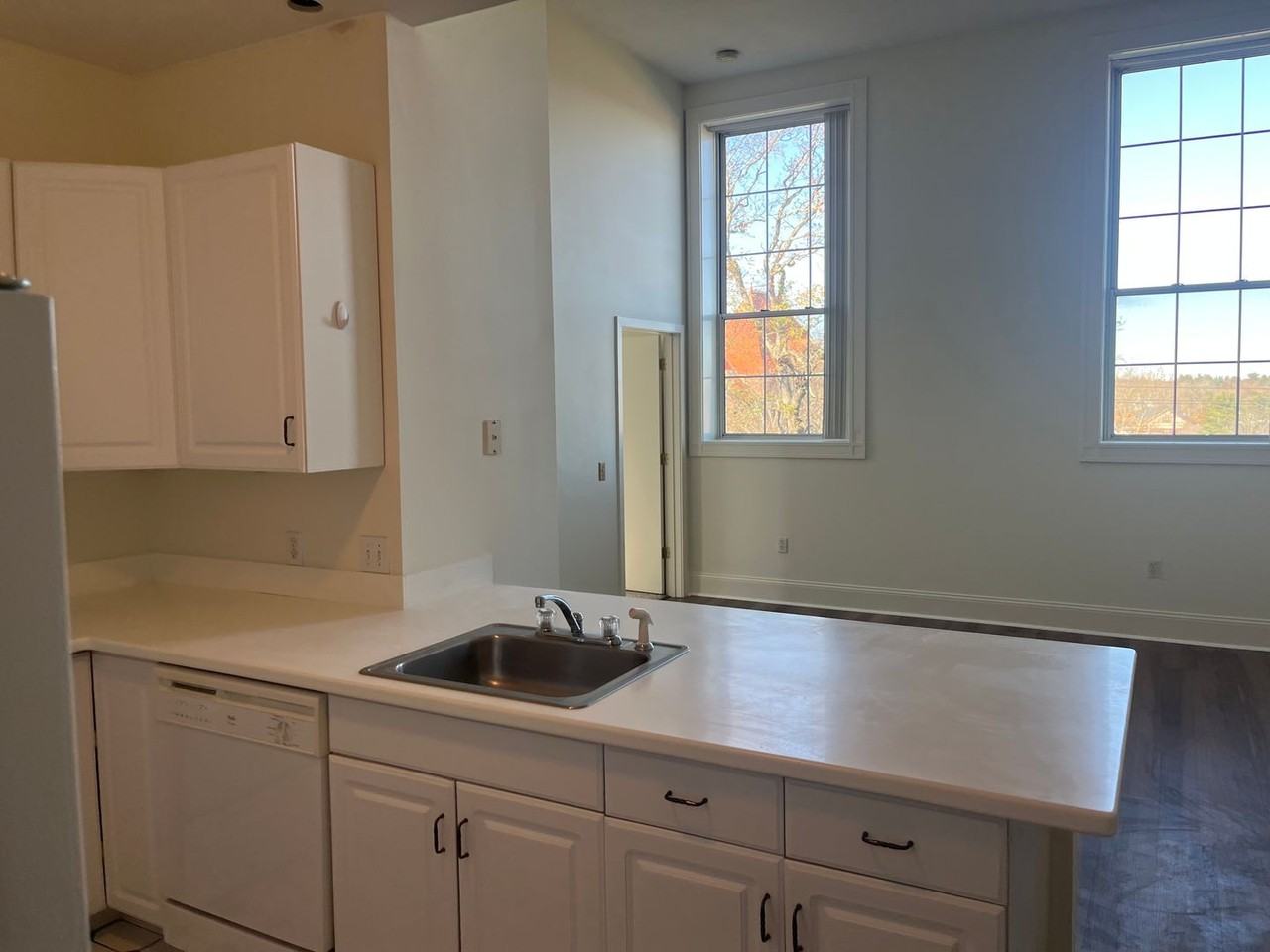 Schoolhouse Apartments - Photo 2 of 6