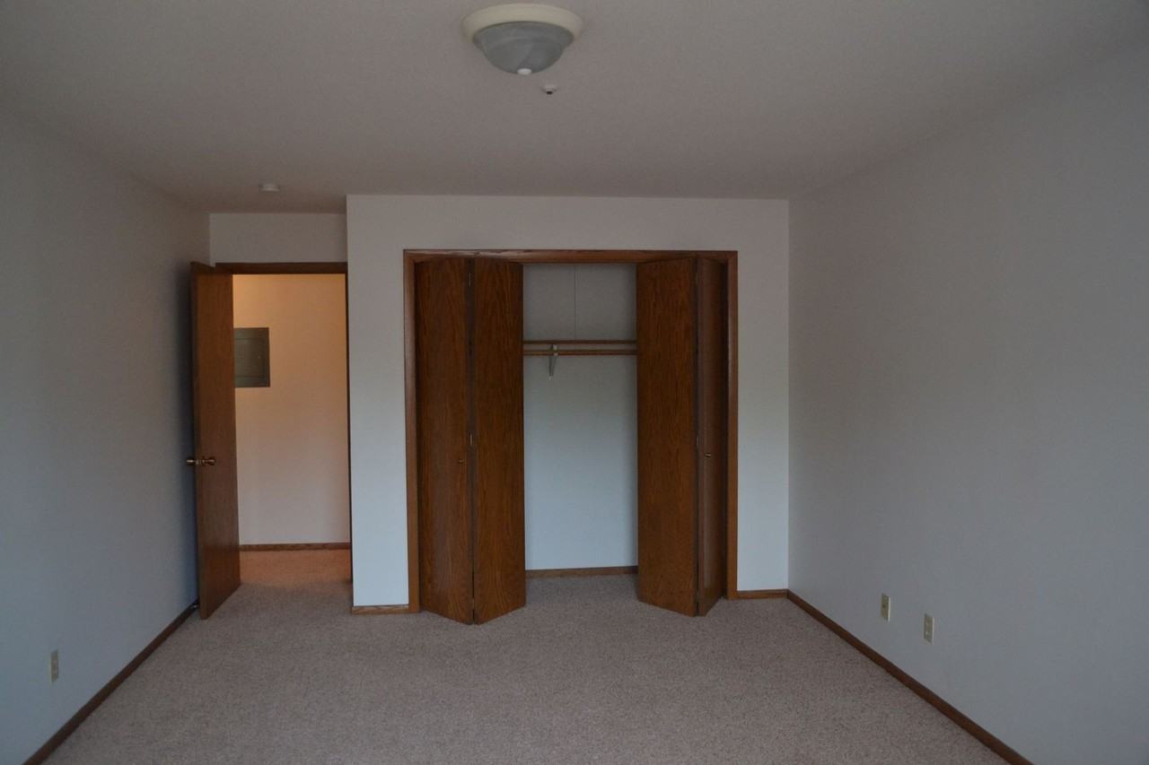 2610 11th St S - Photo 7 of 26