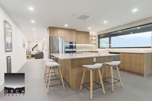 featured image of 5241 Indian River Drive