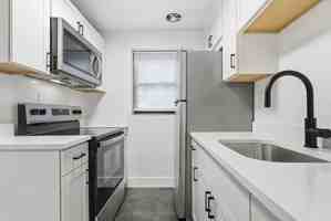 featured image of 667 Florida Ave