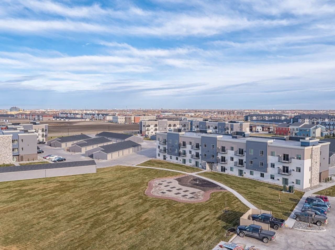 Encore - Photo 4 of 50