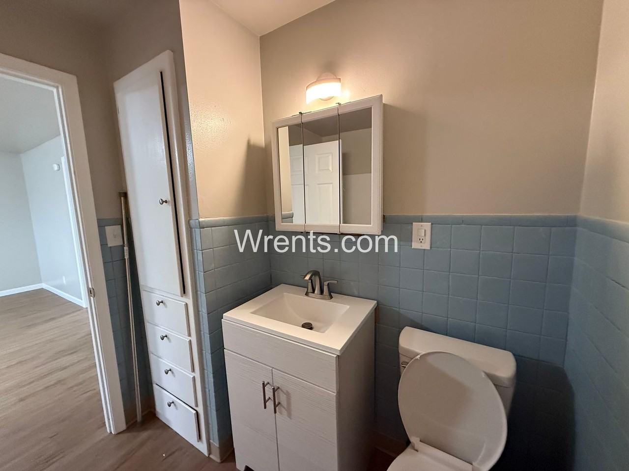 839 Cedar St #1 - Photo 6 of 12