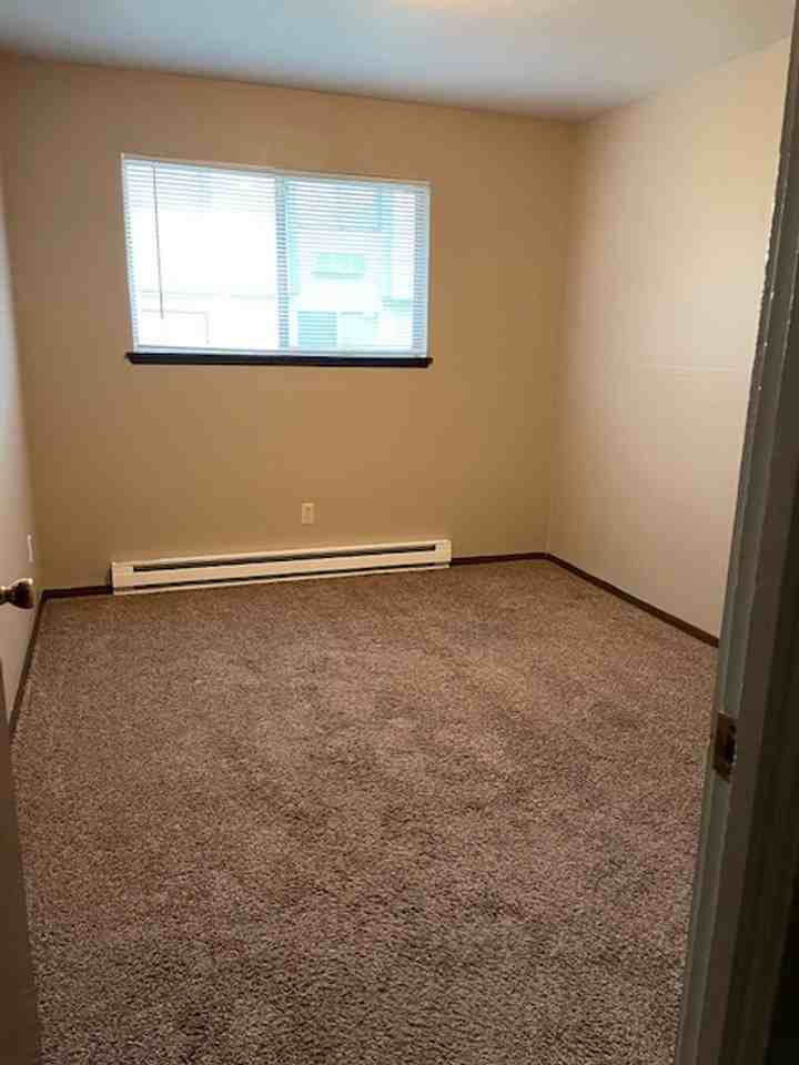 Coulee Columbia View Apartments - Photo 4 of 18