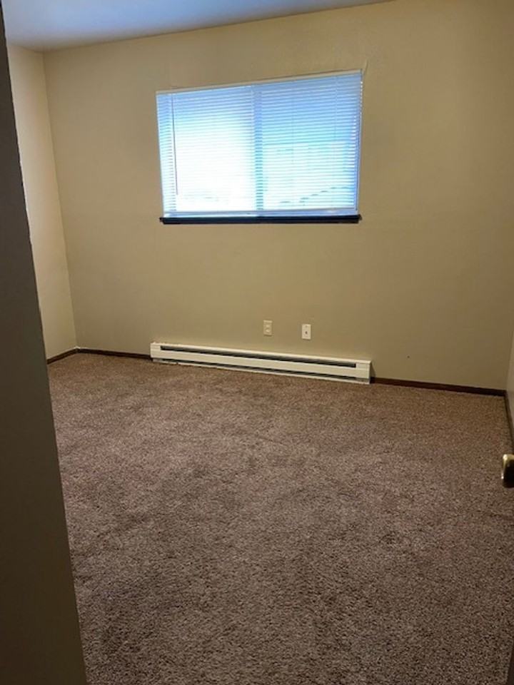 Coulee Columbia View Apartments - Photo 7 of 18