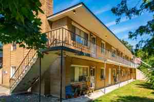 featured image of 1218 West 10th Avenue