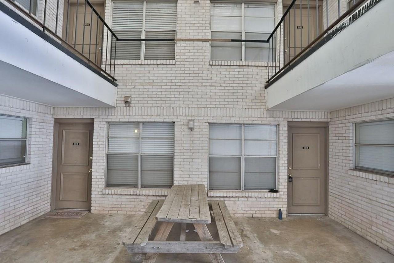 710 E Dean Keeton St #211 - Photo 2 of 13