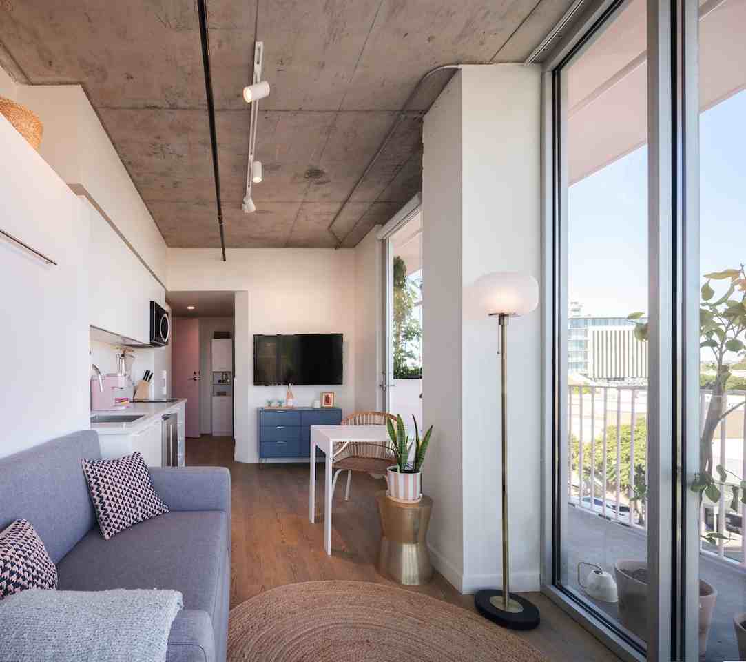 Sasan Lofts - Photo 6 of 43