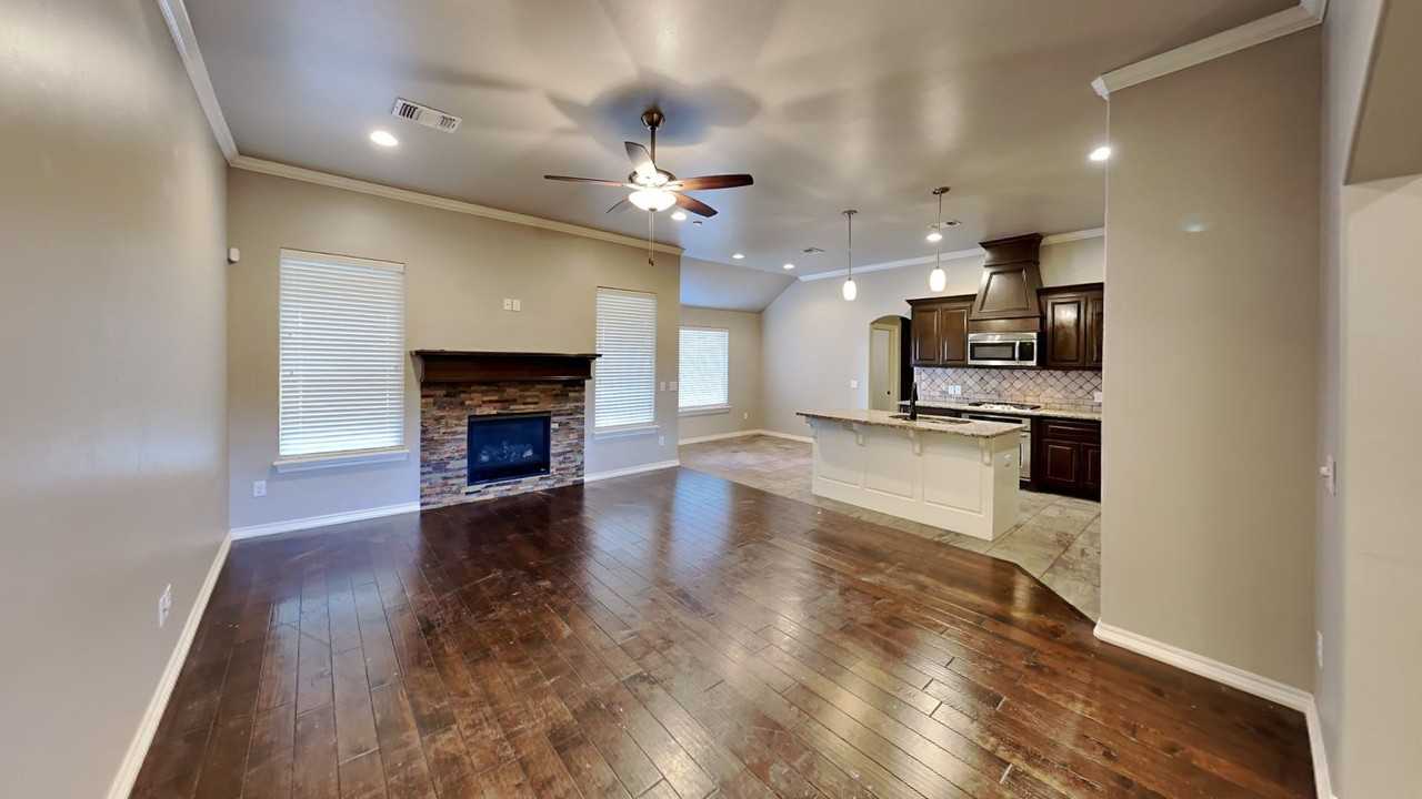 13625 Cobblestone Parkway - Photo 6 of 24