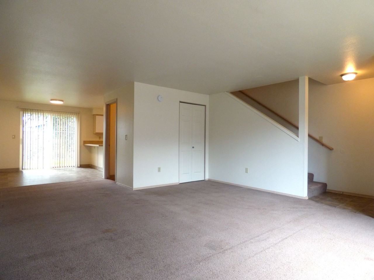 Parkview Manor Apartments - Photo 5 of 31