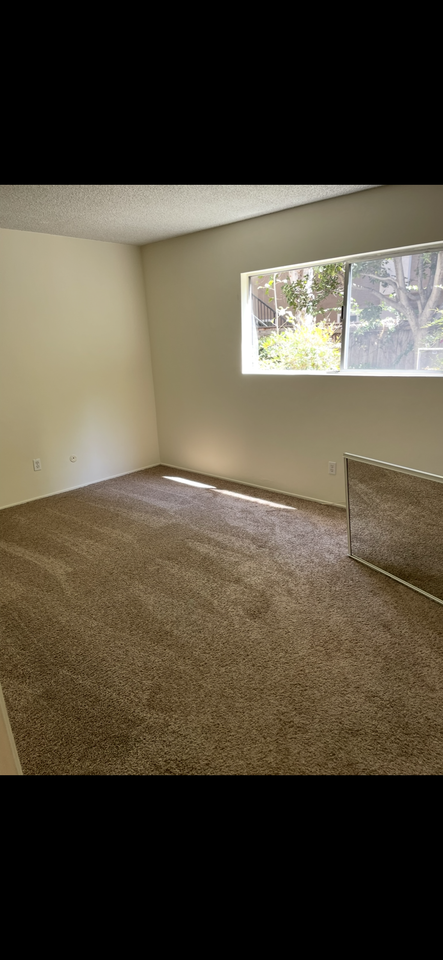 4044 Utah Street #C - Photo 3 of 17