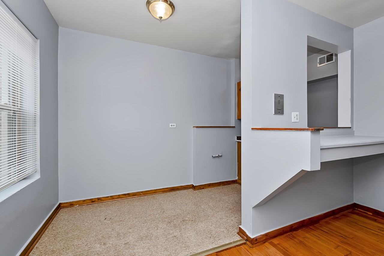 58th/Trumbull - Photo 4 of 7